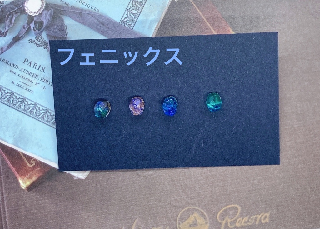 4色小粒ピアス