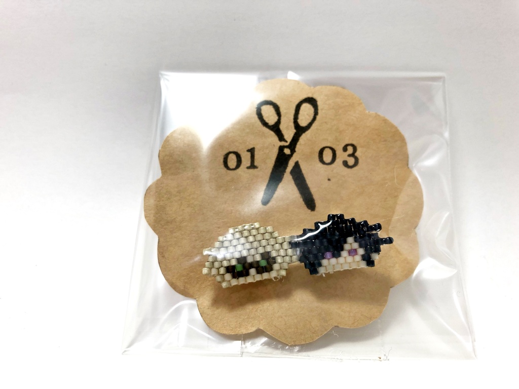 Six Gravity Procellarum ブローチ