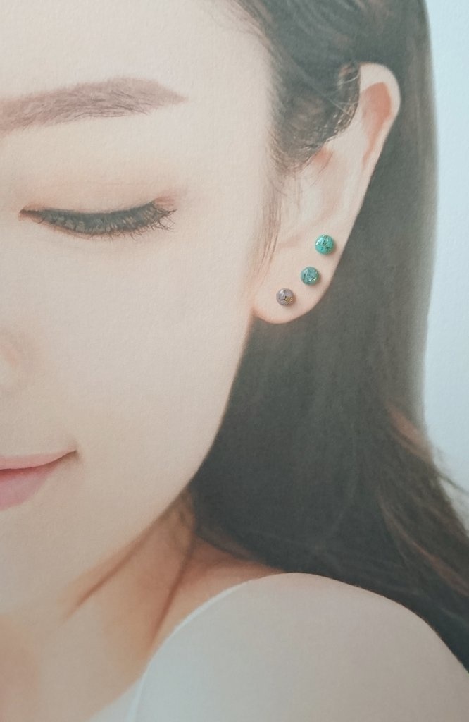 オクタぷくっとミニピアス