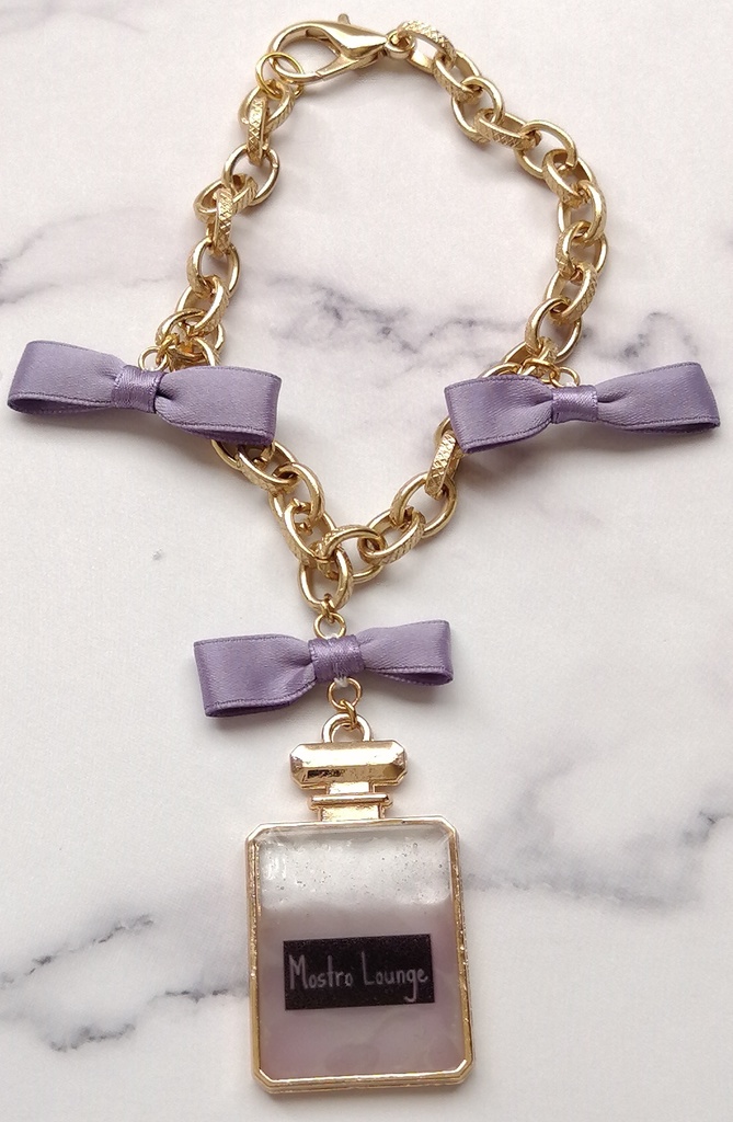 モストロラウンジ香水バッグチャーム