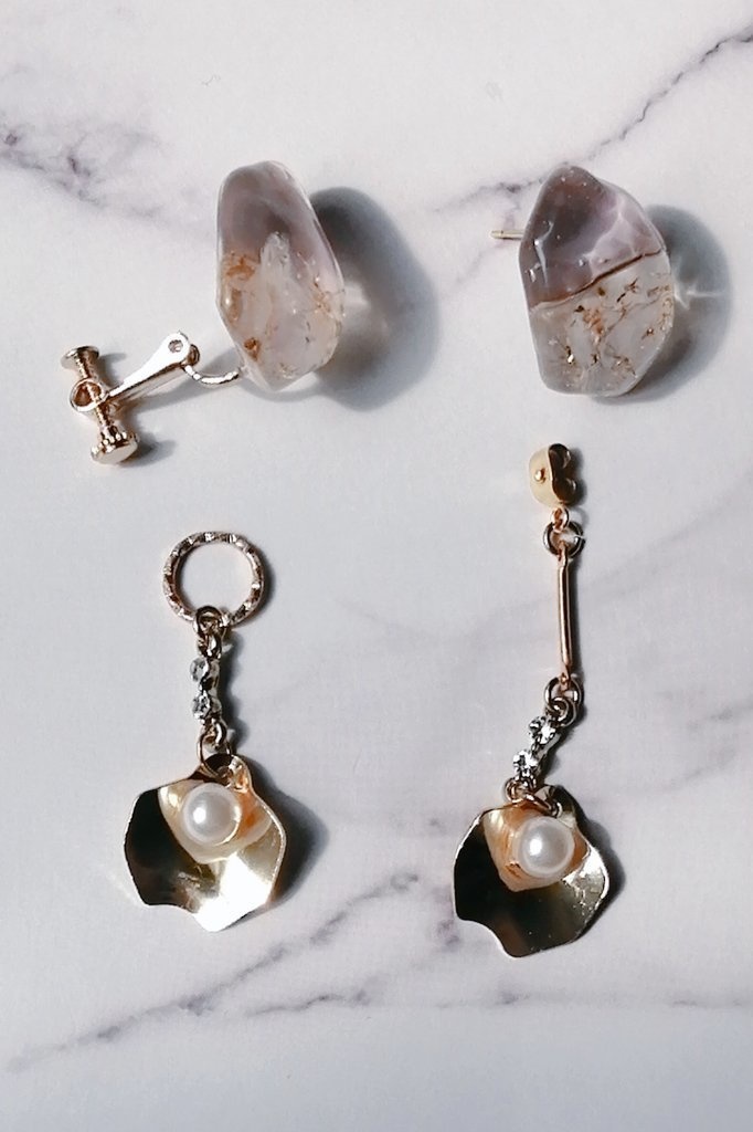 オクタ揺れる貝殻パールイヤリング・ピアス