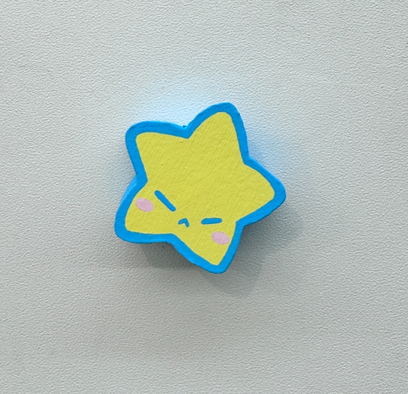 シルエットパネル小【ふんす星】