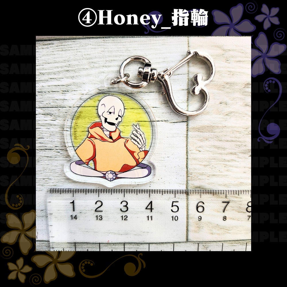 アクリルキーホルダー各種