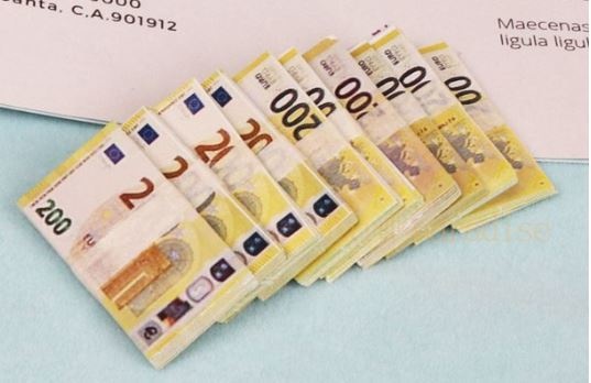 ミニチュア用ユーロ紙幣 札束