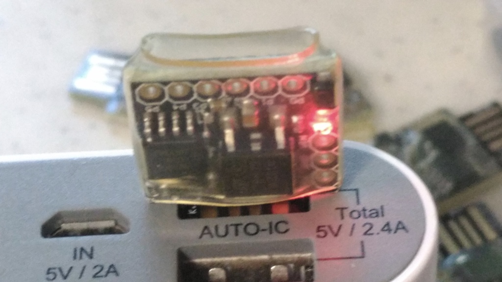 PCをスリープさせないUSBドングル(透明)