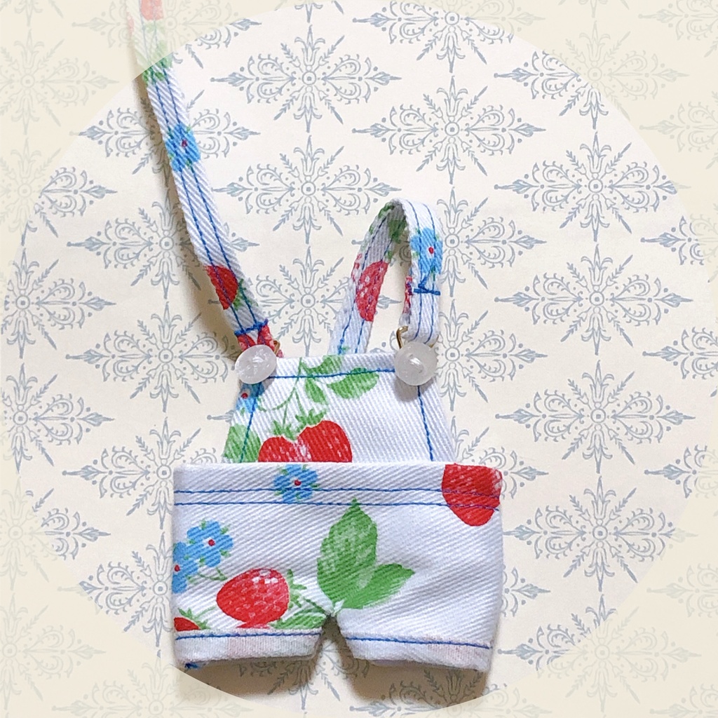 【完売】いちごサロペット🍓