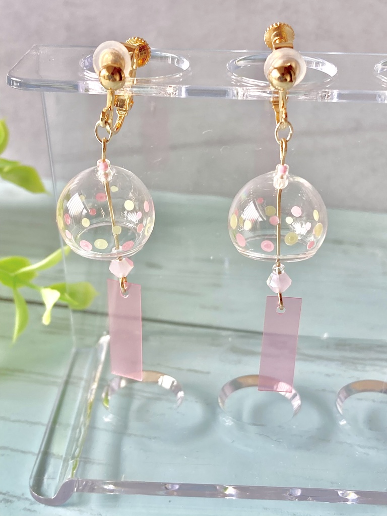 風鈴のイヤリング2