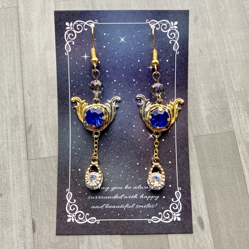 三種のピアス
