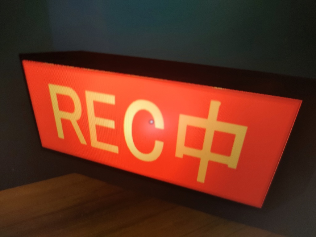 REC中ライト