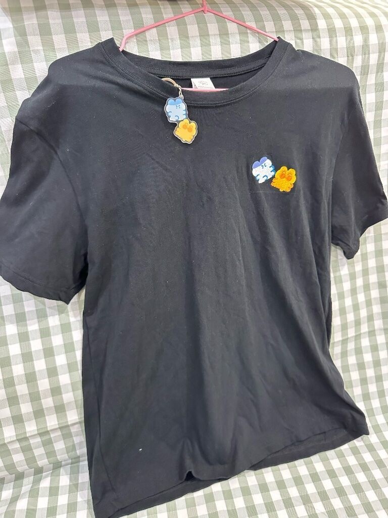 【SD】E-Ma97%Sweet アイドル応援カフェ 沢リョ 刺繍Tシャツ 黒/白