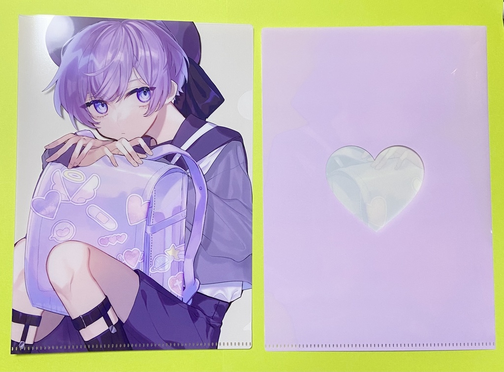 クリアファイル 紫