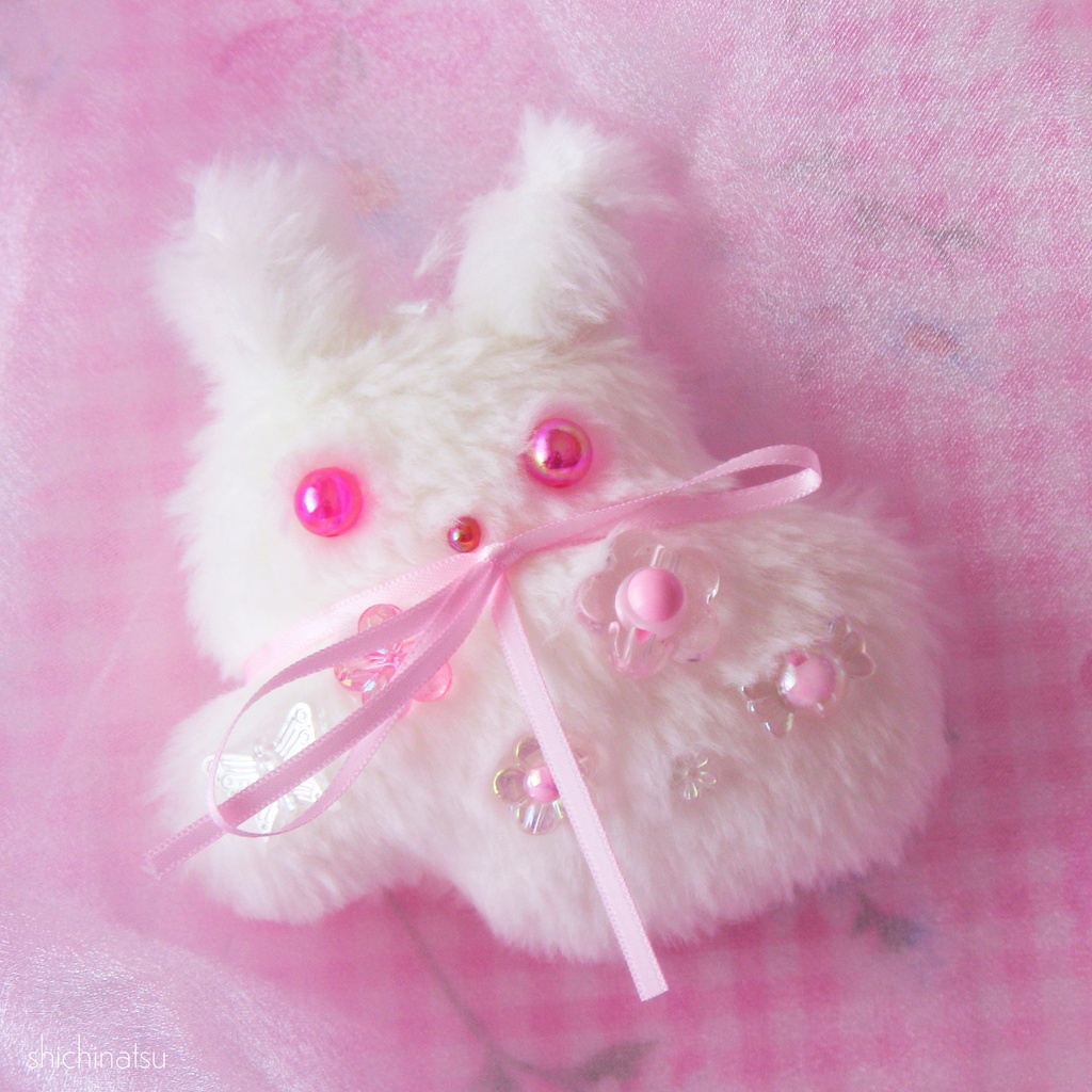 ぬいぐるみ「ぷわ」