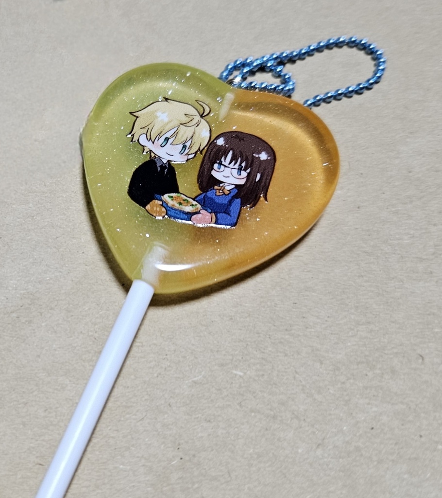 セイバー陣営ペロキャンアクキー