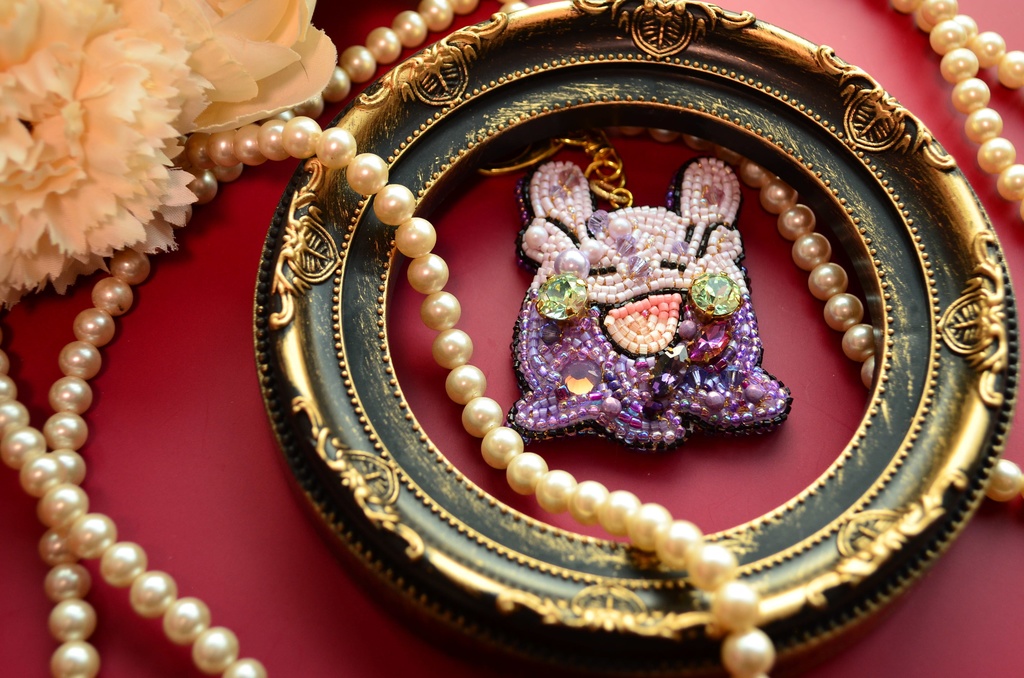 【キーホルダー】大きめヌメラちゃん【ビーズ刺繍】