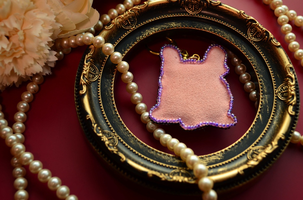 【キーホルダー】大きめヌメラちゃん【ビーズ刺繍】