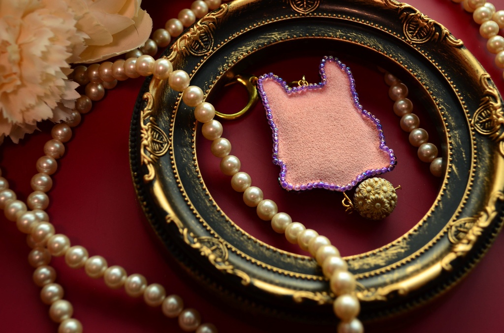 【キーホルダー】ヌメラちゃん【ビーズ刺繍】