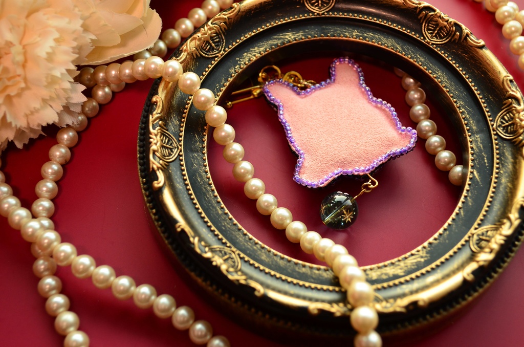 【キーホルダー】ヌメラちゃん【ビーズ刺繍】