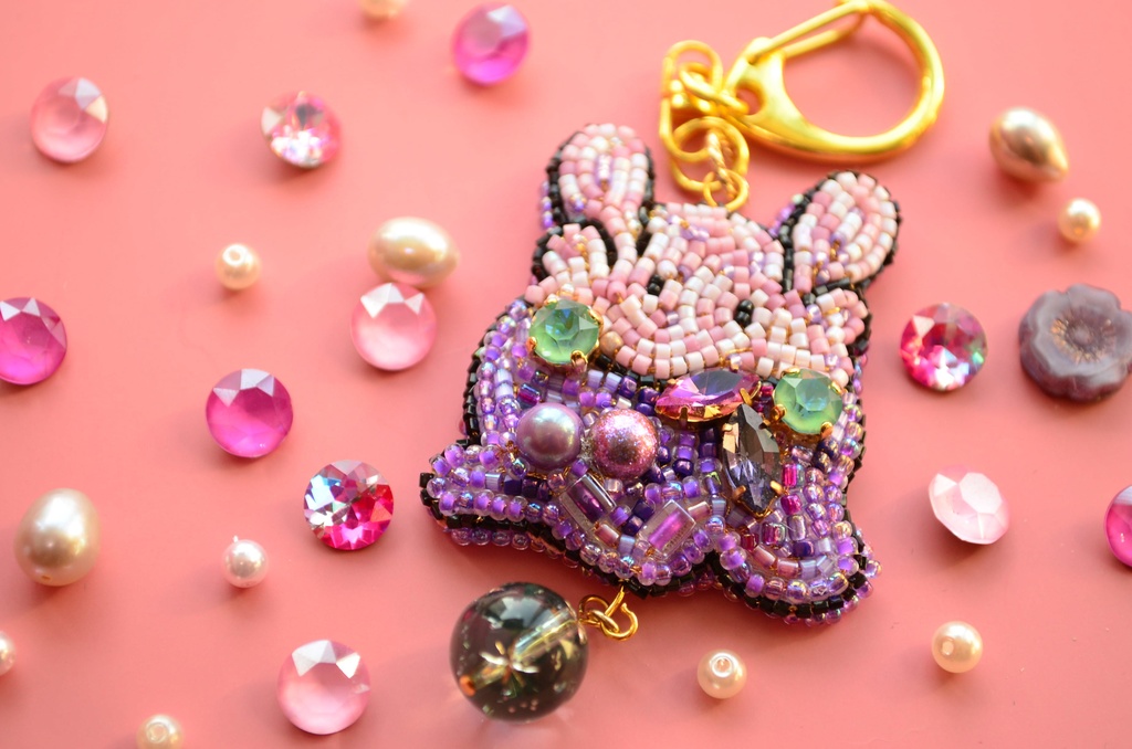 【キーホルダー】ヌメラちゃん【ビーズ刺繍】