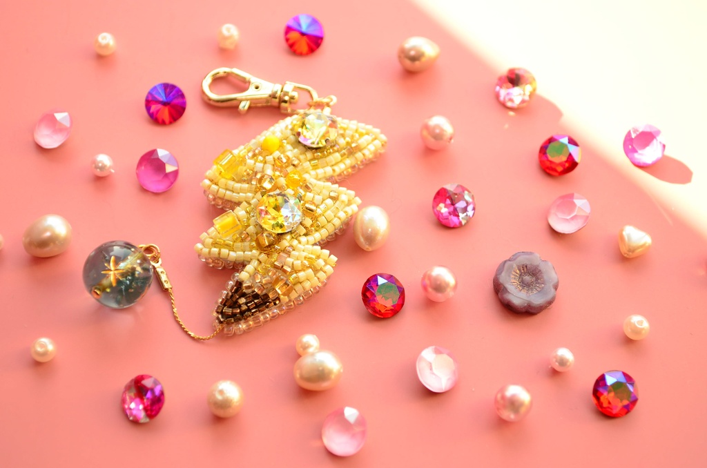 【キーホルダー】ぴかちゅうのしっぽ【ビーズ刺繍】