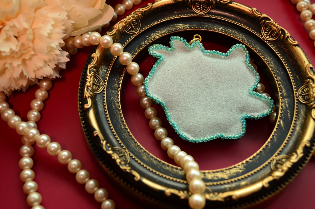 【キーホルダー】フシギダネ(Lサイズ)【ビーズ刺繍】