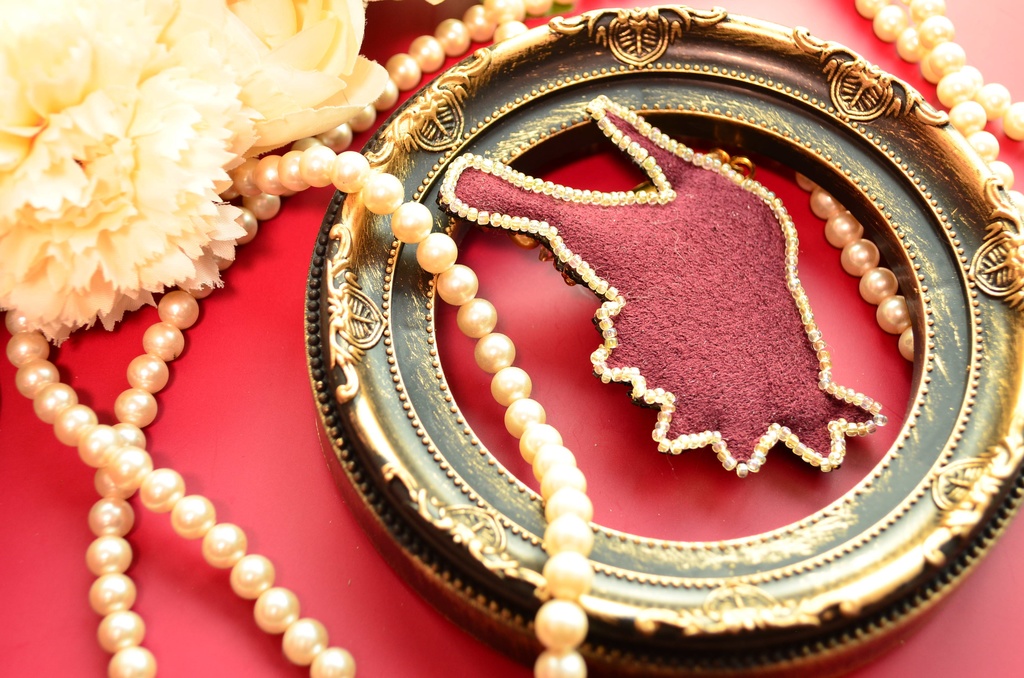 【キーホルダー】ミミッキュ(Lサイズ)【ビーズ刺繍】