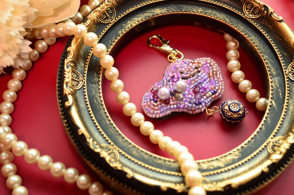 【キーホルダー】メタモン①【ビーズ刺繍】