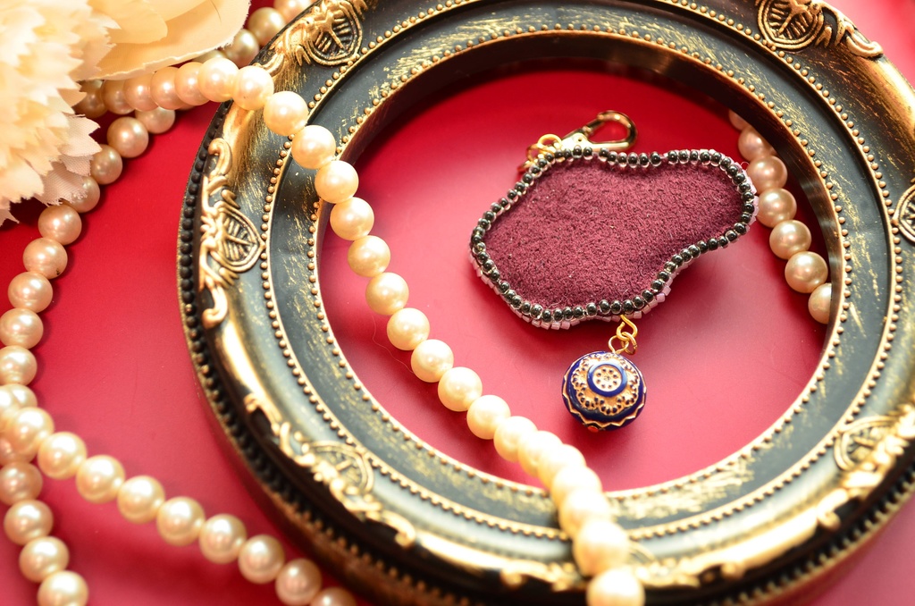 【キーホルダー】メタモン①【ビーズ刺繍】