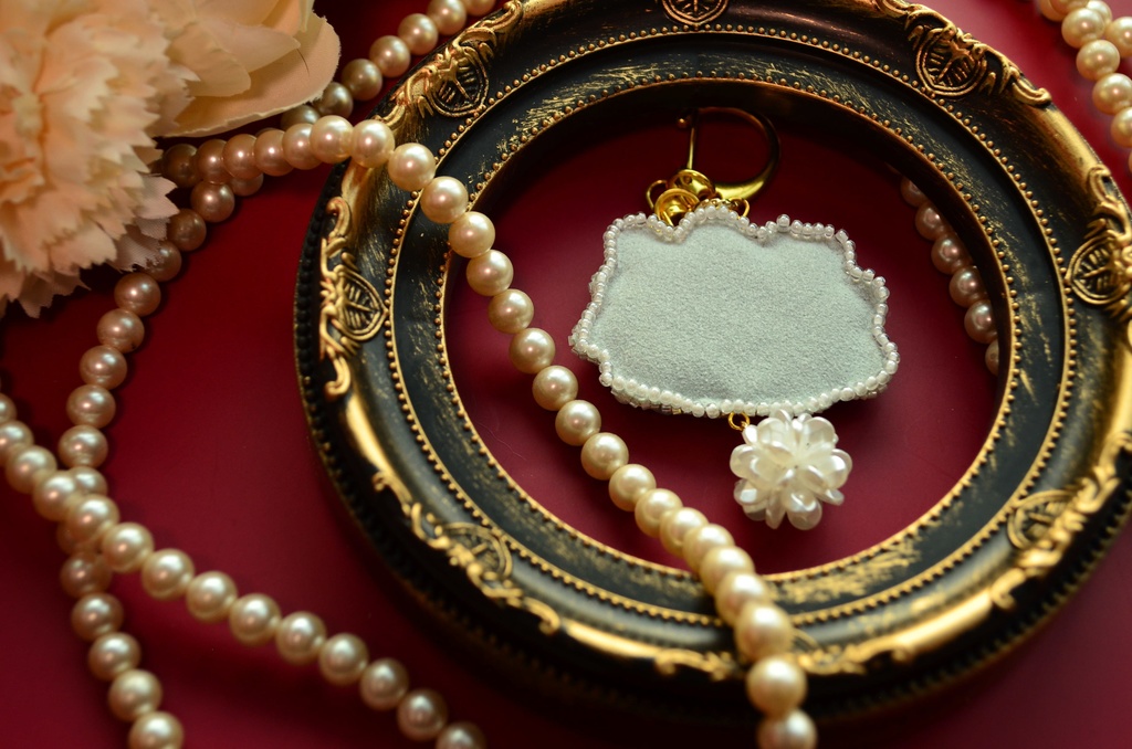 【キーホルダー】ゆきはみちゃん【ビーズ刺繍】