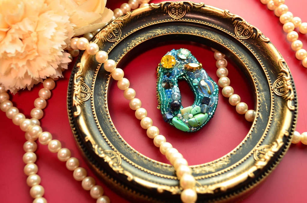 【ブローチ】海の底【ビーズ刺繍】