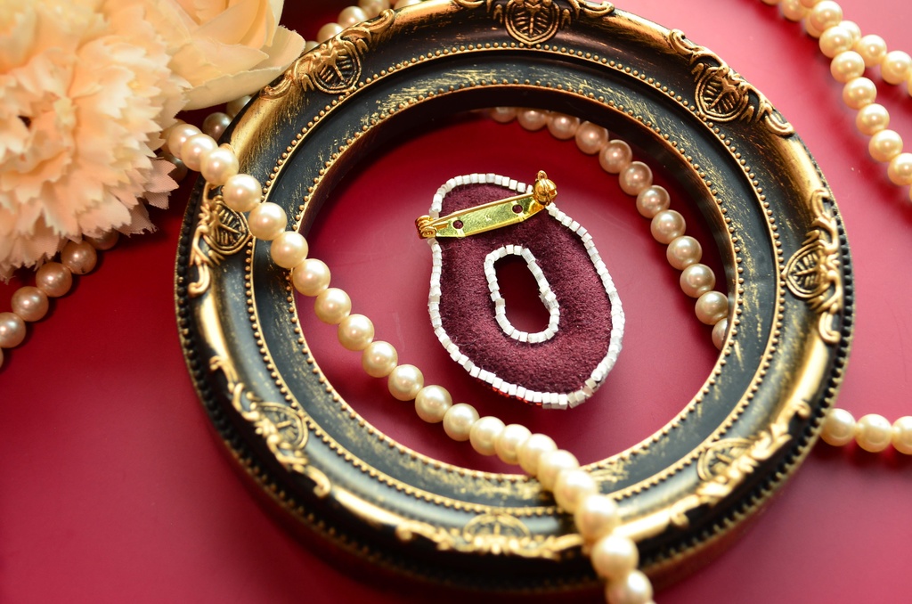 【ブローチ】トランプモチーフ【ビーズ刺繍】