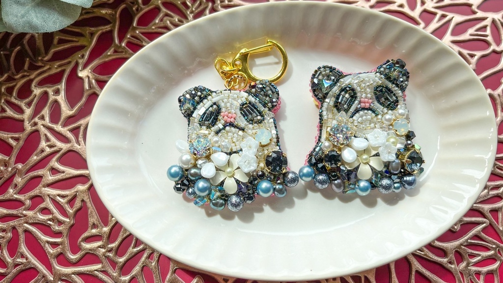 【ビーズ刺繍】花パンダ