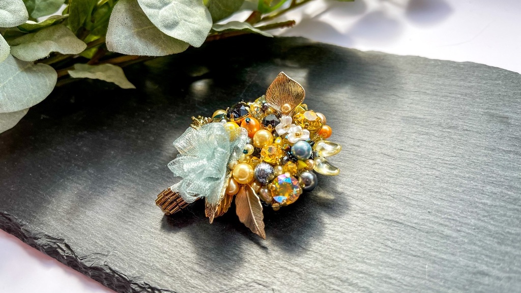 【ビーズ刺繡】ブーケ