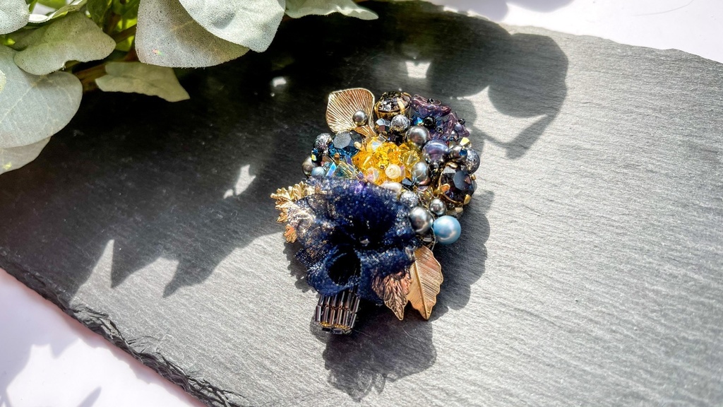 【ビーズ刺繡】ブーケ