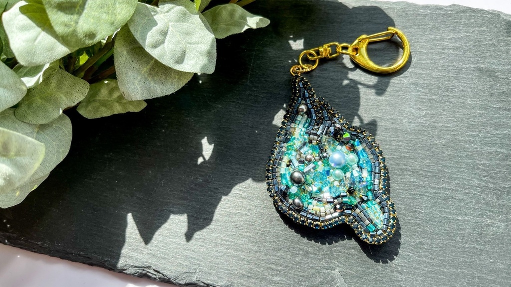 【ビーズ刺繍】青い炎