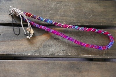 Crazy-colorハンドストラップ