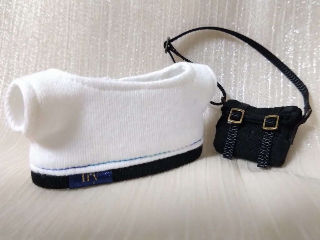 リブ付ニットT&ショルダーBAG
