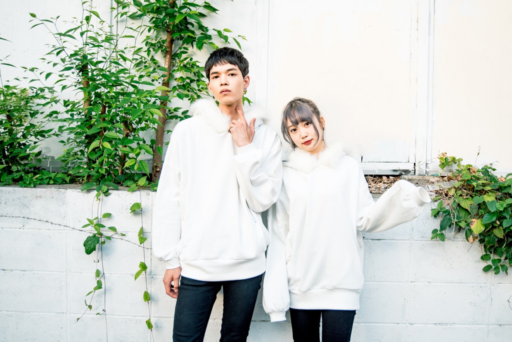 ファー付きオーバーパーカー ふわふわフード仕様◎