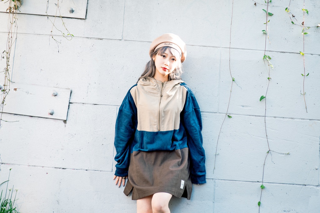 刺繍ロゴベレー帽 なめらかスウェード仕立て◎