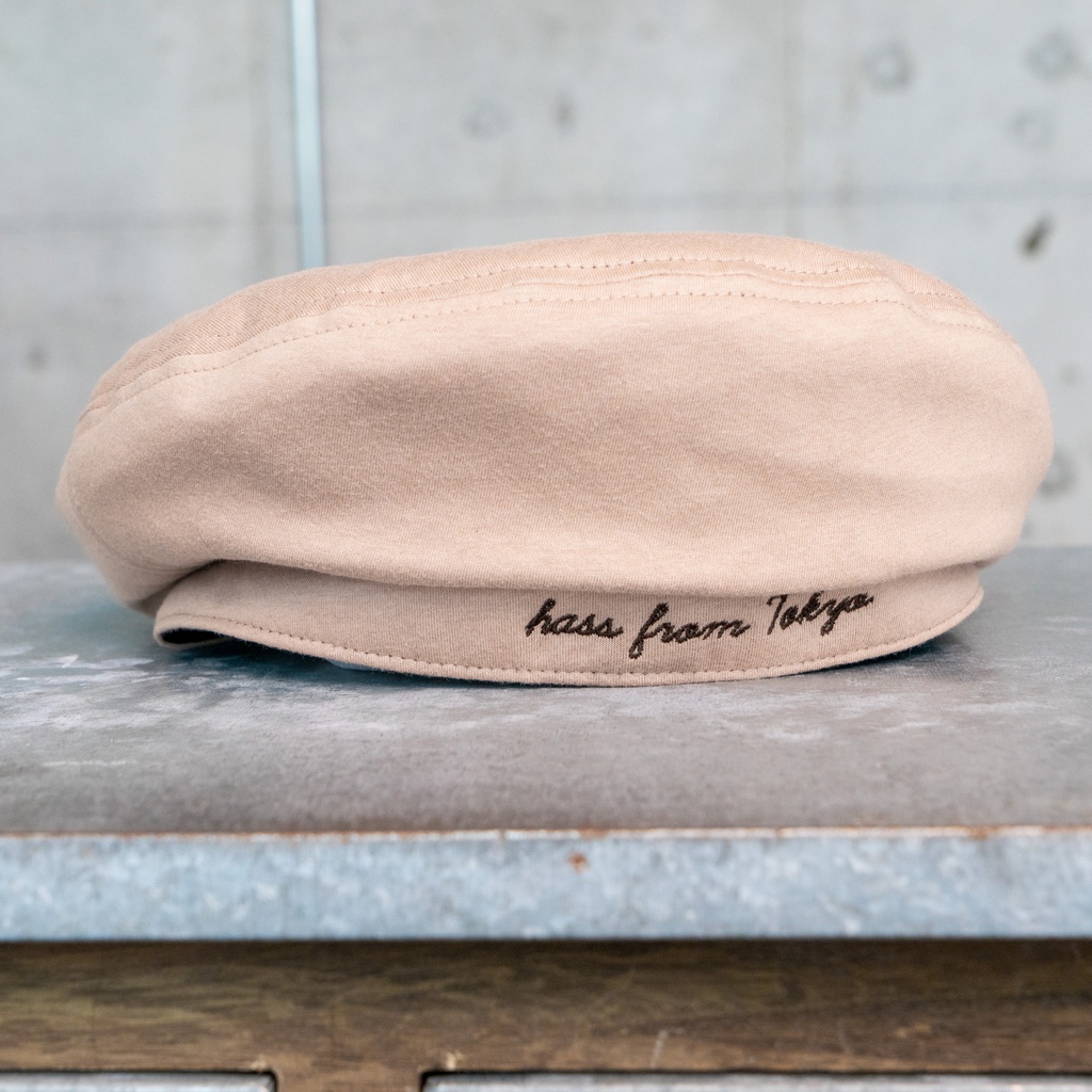 刺繍ロゴベレー帽 なめらかスウェード仕立て◎