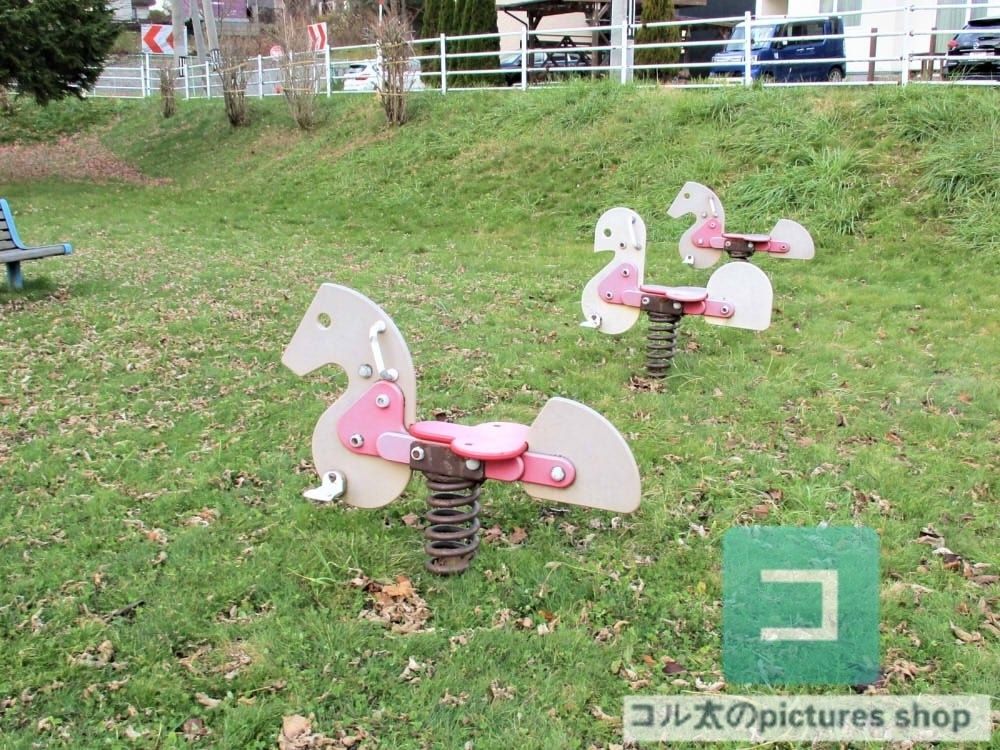 公園の風景(遊具)①10枚・1セット