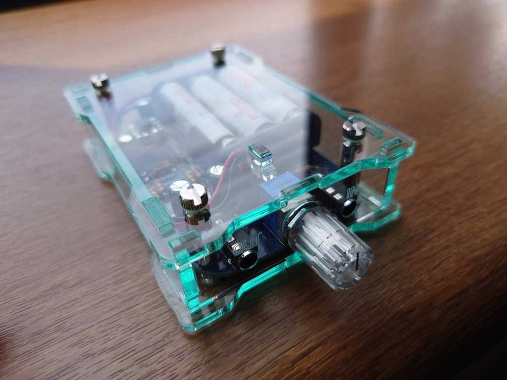 ヘッドホンアンプ 「VALKYRIE 1399」 Acrylic Enclosure