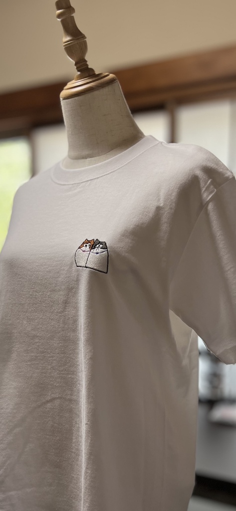 ニハチ刺繍Tシャツ(白)