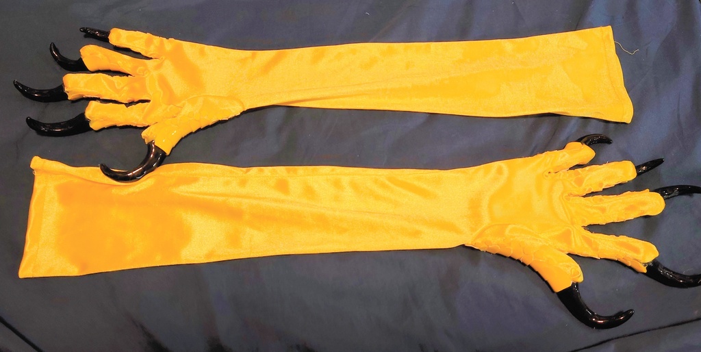 猛禽人外のおてて