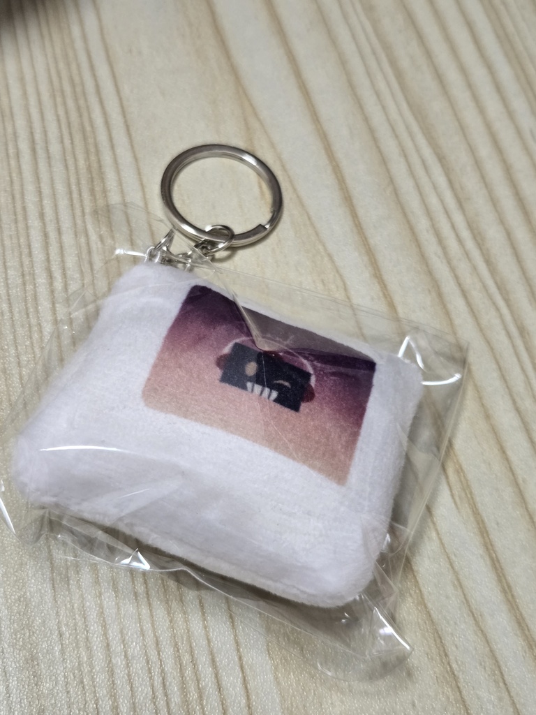 もふもふカセカセキーホルダー