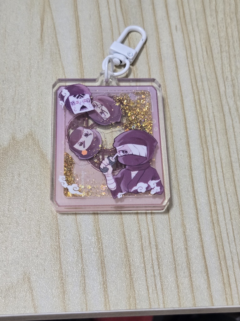 グリッターオイルキーホルダー　タソガレドキ