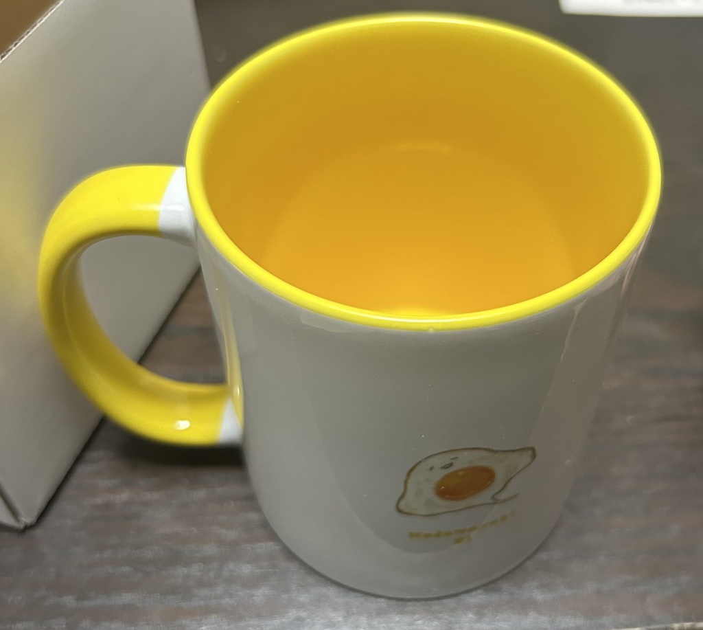 目玉焼きエイのマグカップ