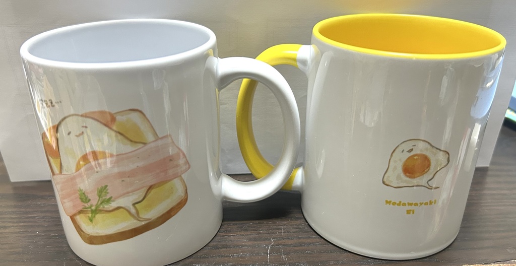 目玉焼きエイのマグカップ