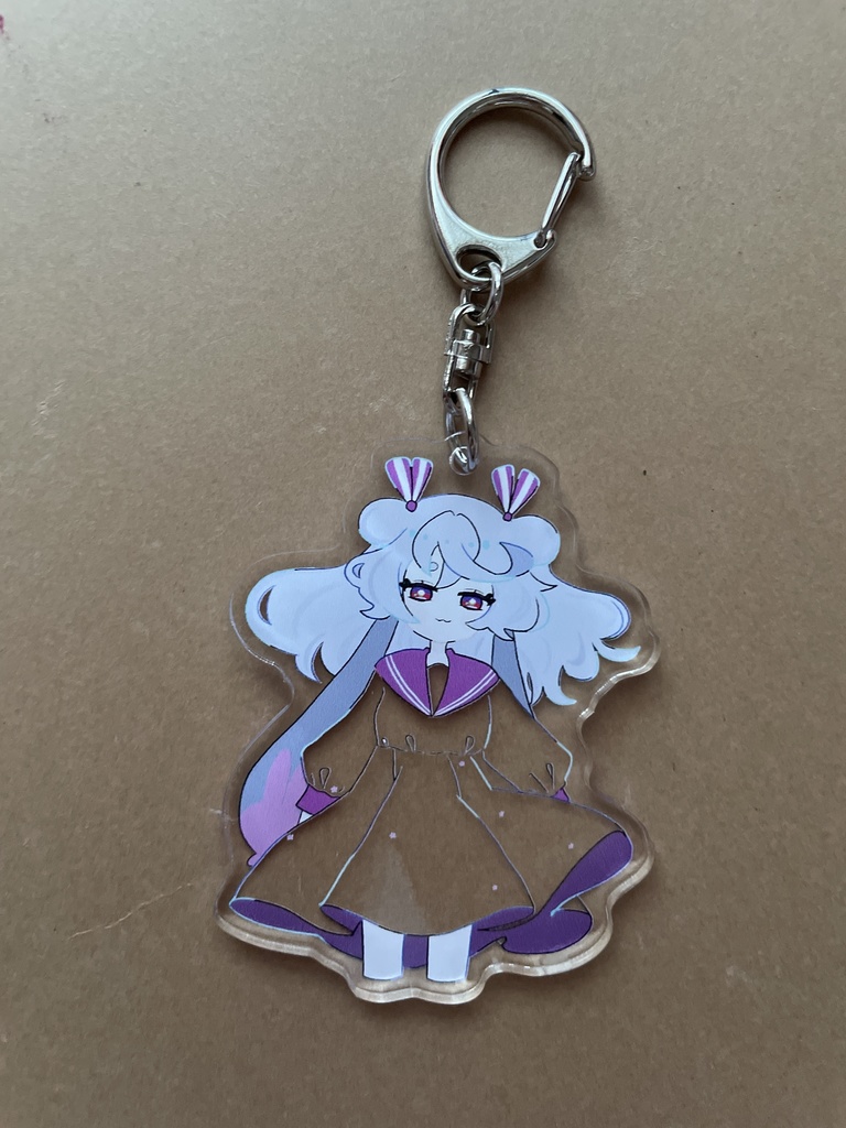 プーカ透明アクリルキーホルダー