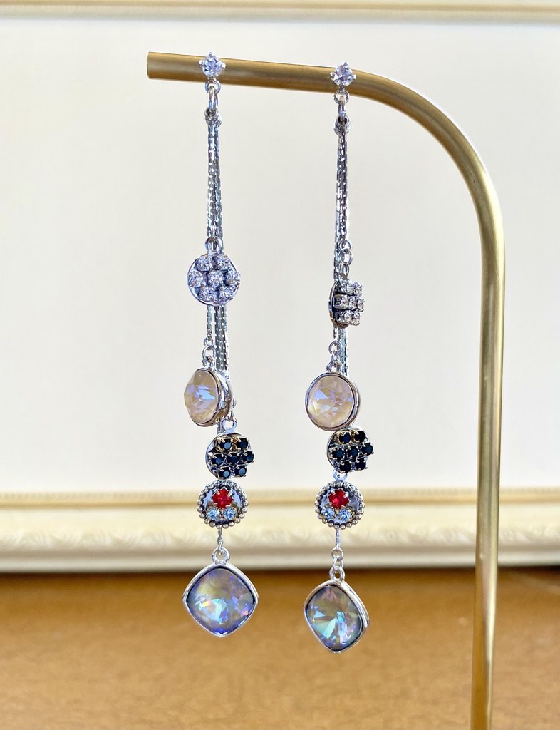 刀剣男士イメージ ビジューロングピアス 福岡一文字