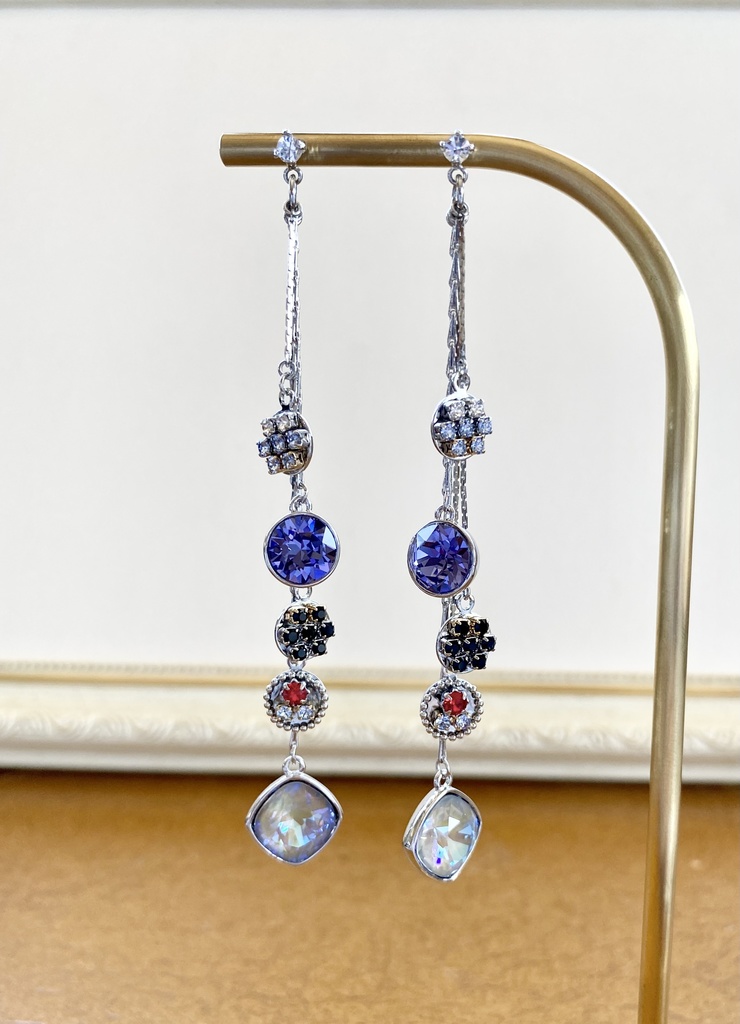 刀剣男士イメージ ビジューロングピアス 福岡一文字